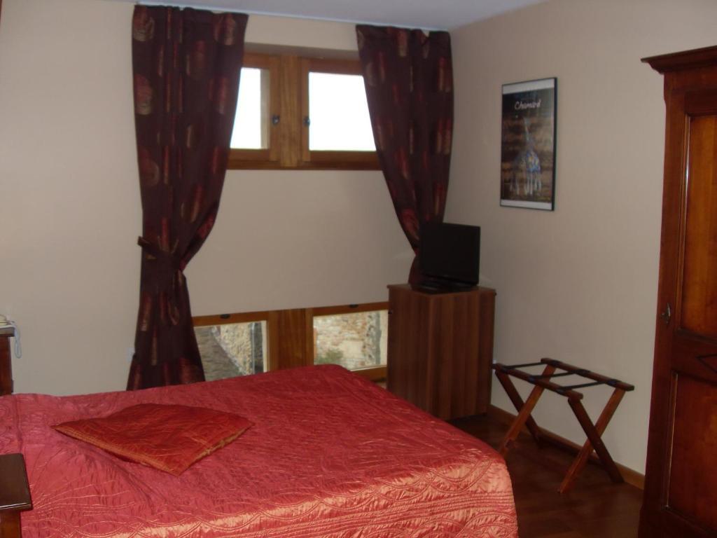Hotel La Bastide Du Soleil à Vinezac Chambre photo